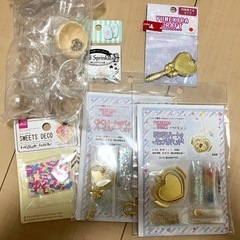 お譲り先決まりました　ハンドメイド　レジン　　スイーツデコ　　素材　材料の画像