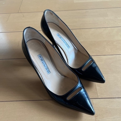 PELLICO⭐︎ペリーコ⭐︎エナメルパンプス
