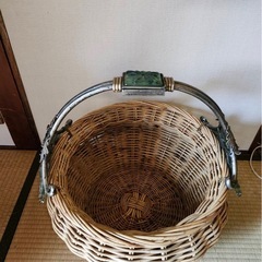 大きめのカゴですの画像