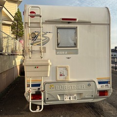 キャンピングカーの画像