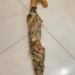 折りたたみ傘の画像