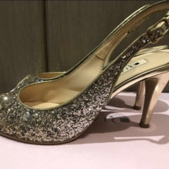 ダイアナ　中古　サンダル　23.5 キラキラ　バックストラップ　可愛いの画像