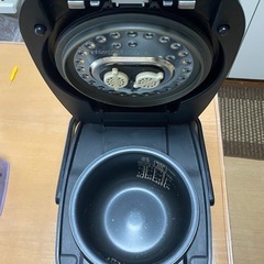 炊飯器3合炊きの画像