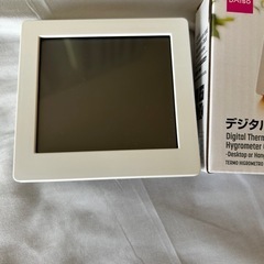 デジタル温湿度計の画像