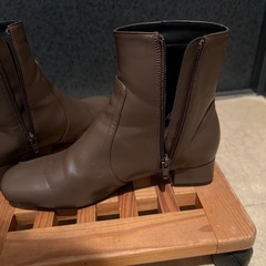 ショートブーツ　美品の画像