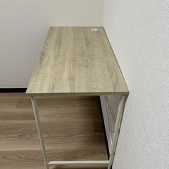 机の画像