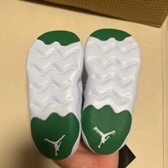 新品未使用NIKE ジョーダン　23/7 TD 16.0㎝　ホワイト×グリーンの画像