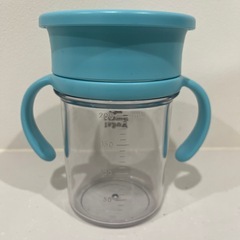 ベビー用コップ飲み練習マグの画像