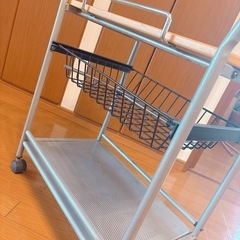キッチンワゴンの画像