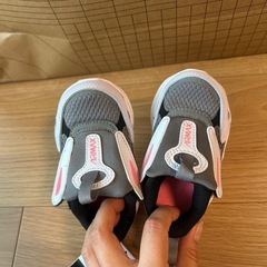新品未使用　10㎝　Nike AIR ベビーシューズ グレー/ピンクの画像