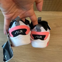 新品未使用　10㎝　Nike AIR ベビーシューズ グレー/ピンクの画像