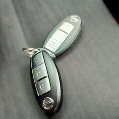 なんと走行2.6万キロ！お洒落なキューブ入庫！車検１年！傷治してキレイ！の画像