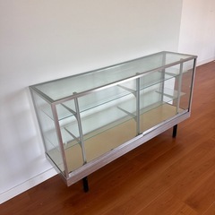 ガラス棚　あげますの画像