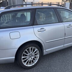 車検7年10月まで　VOLVO ボルボＶ50　2.0ｅ アクティブプラス　84292km 革シート ETC HDDナビ 運転席パワーシート　シートヒーター　の画像