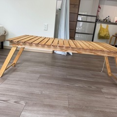 キャンプ　テーブル　の画像