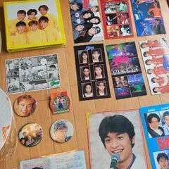 SMAP 香取慎吾 ９０年代　写真アルバム　切り抜き　バッチ　うちわ　VHS ファンクラブ冊子　等の画像