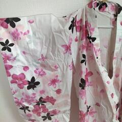 浴衣　ユカタ　ゆかた　白　ピンク　黒　花　夏祭り　着物　キモノ　きものの画像