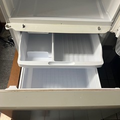 SHARP 冷蔵庫の画像