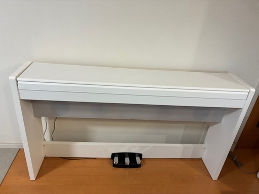 電子ピアノKORG  LP-380