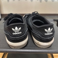 スニーカーの画像