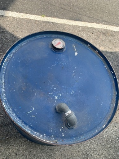 ⭐️灯油タンク200Lドラム缶⭐️燃料取り出しコック燃料ゲージ付き