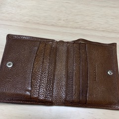 折りたたみ財布の画像