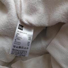 GU パーカーの画像