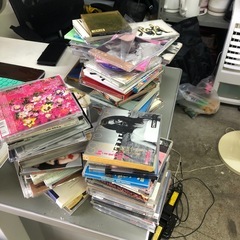 CD＆DVDたくさん‼️100枚以上‼️全部で3800円❣️の画像
