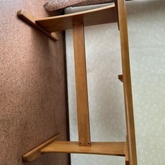 ダイニングテーブルの画像