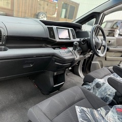 ホンダ ステップワゴン スパーダZの画像