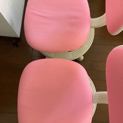 子供用椅子　二脚セット　ピンクの画像