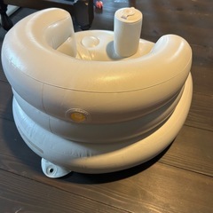 抱っこ紐・ベビージム・バスチェアベビー用品まとめ売りの画像