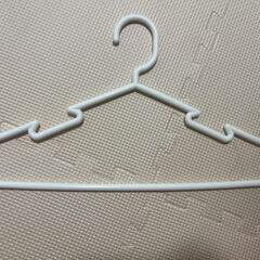 無料ハンガー　合計約２０点　