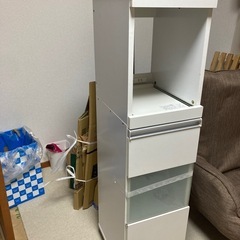 スリム炊飯器収納の画像