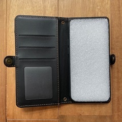【未使用】iPhone12 mini PUレザー　スマホケース　　ショルダーストラップ付きの画像
