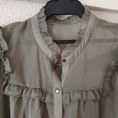 【お値下げ】[新品]レディース　ブラウス　フリーサイズ　earth music&ecologyの画像