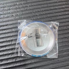両津勘吉　バッジの画像