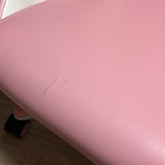 ゲーミングチェア/ピンクの画像