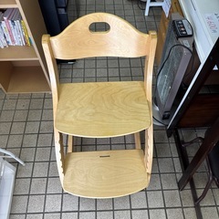 ベビーチェア　ダイニングチェアの画像