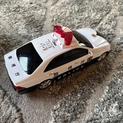おもちゃ　パトカー　乗り物の画像