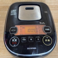 k40【2020年製 アイリスオーヤマ 炊飯器】5合炊き RC-IE50-Bの画像