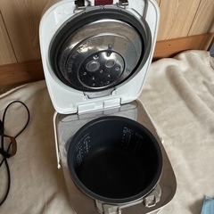 炊飯器　パナソニックSR-PB187の画像