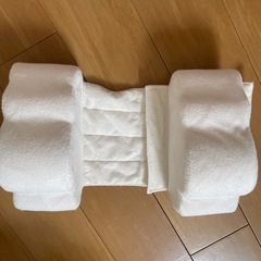 ベビー　寝返り防止　クッションの画像