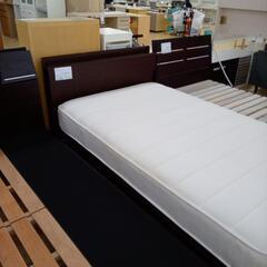 リユースのサカイ太田店★ジモティ割あり★  ベッドフレーム ブラウン H80×D209×W120.5 クリーニング済み OJ10124の画像