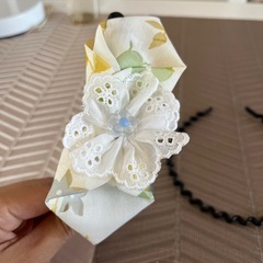 カ ッチューシャの画像