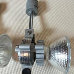 最終値下！ダクトレール用スポット照明器具4つです。の画像
