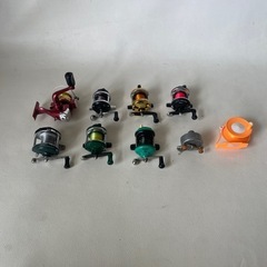 ワカサギ釣りセット 33点セット ロッド リール ロッドホルダー 餌通し 氷取り スカリ マキエスプーン 中古品  の画像