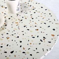 【早い者勝ち！】テラゾー柄のカフェテーブル✨の画像