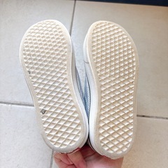 VANS 子供用スニーカー19cm シルバーグリッターの画像