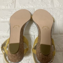 新品♡VIVIANローウェッジサンダルの画像